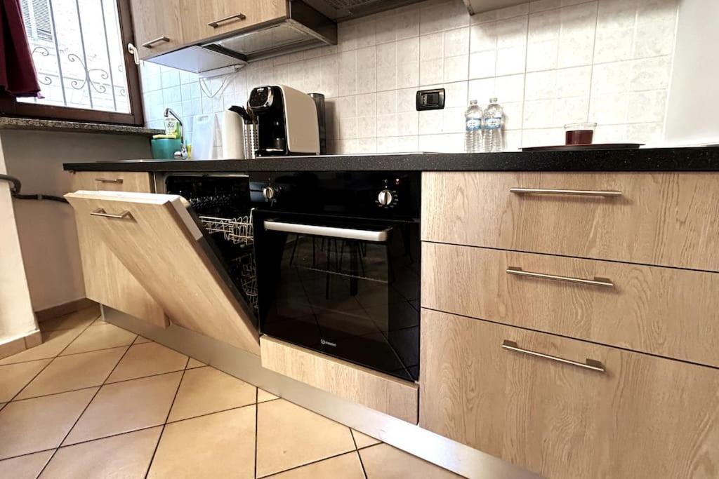Grazioso Loft A 5 Minuti Dal Centro Di Torino Lägenhet Exteriör bild